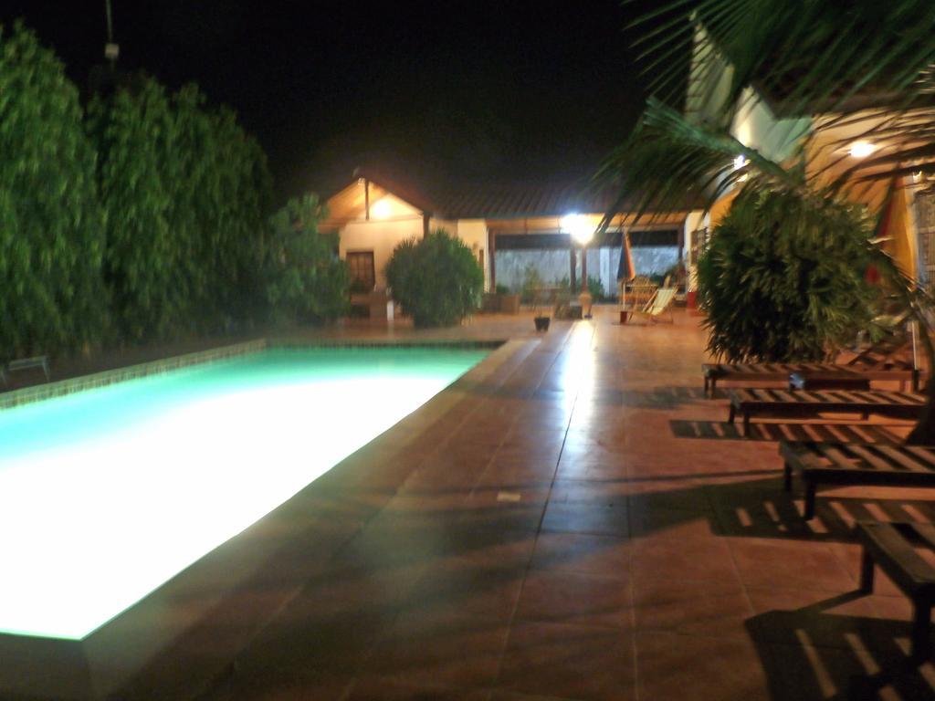 B & B Villa Calliandra Bijilo Kültér fotó