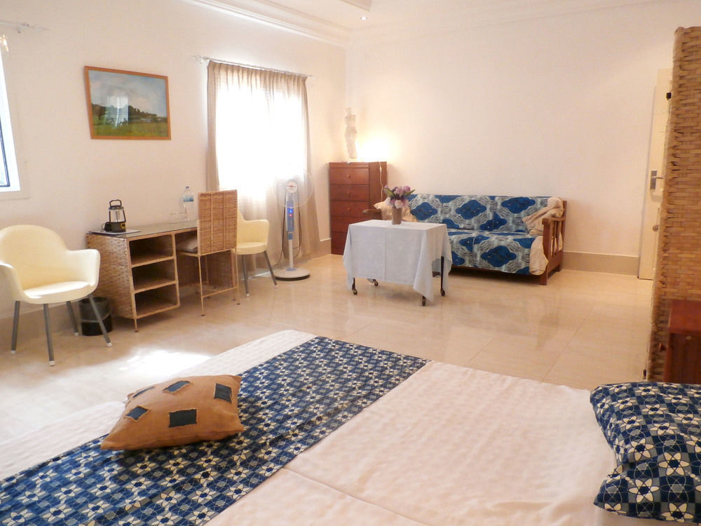 B & B Villa Calliandra Bijilo Kültér fotó