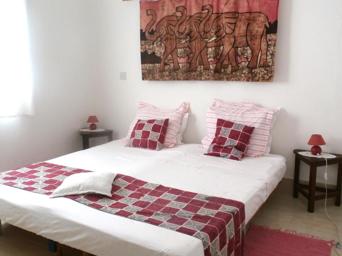 B & B Villa Calliandra Bijilo Kültér fotó