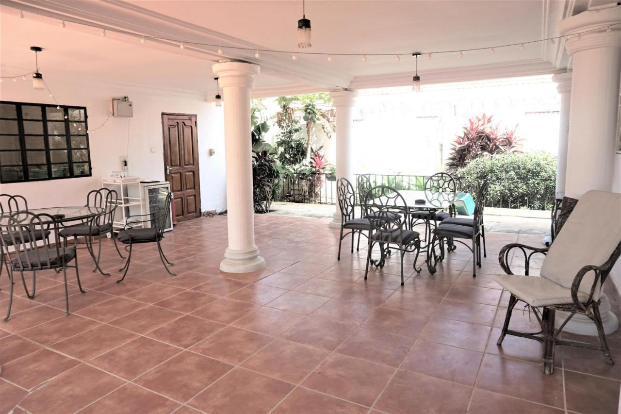 B & B Villa Calliandra Bijilo Kültér fotó